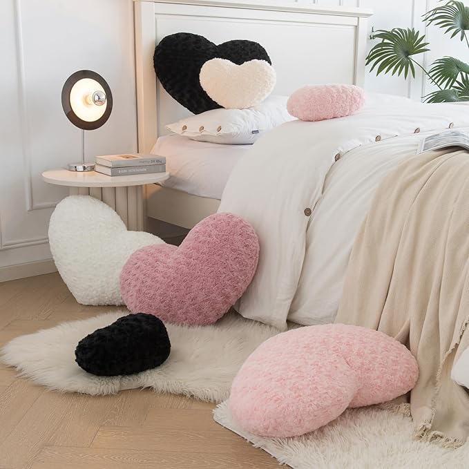 Heart Pillow, Soft Heart Shaped Pillow with Room Decorative Throw Pillows for Bed Couch Chair Sofa, Heart Shaped Cute Throw Pillow Cushion for Bedroom Living Room (Beige, Large 19.6" x 15.7")