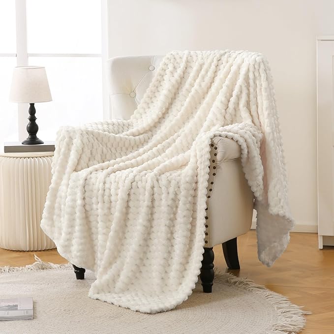 Bnuitland Ivory Flannel Throw Blanket (50X40 inches), 300 GSM Fleece Cozy Warm Soft Lightweight Bed Sofa Blanket for Babys and Pets, Suitable for All Seasons