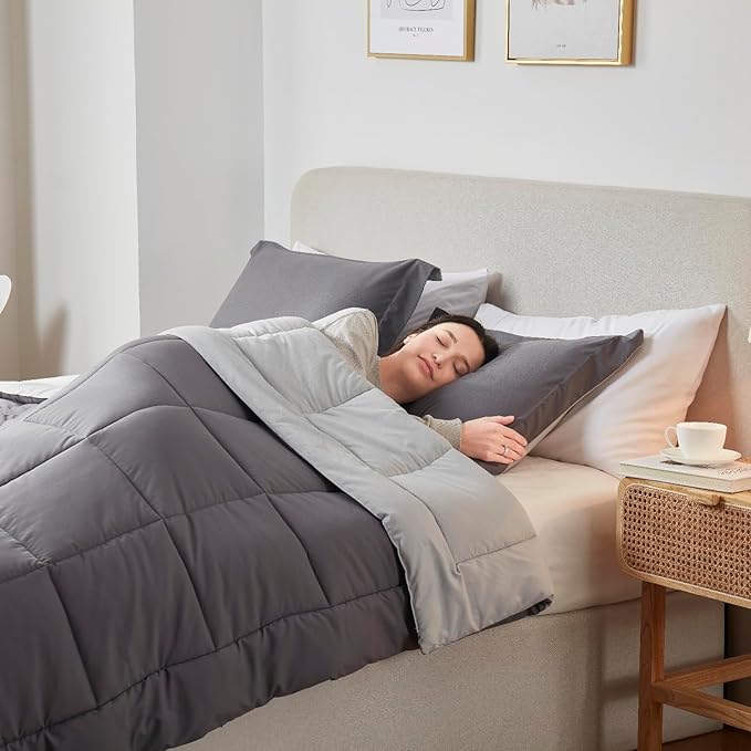 Nestl Comforter Duvet Insert 3 Piece, Quilted Down Alternative Comforter Oversized King Size with 2 Pillow Shams, All Season Grey/Light Grey Duvet Inserts Oversized King Comforter with Corner Tabs