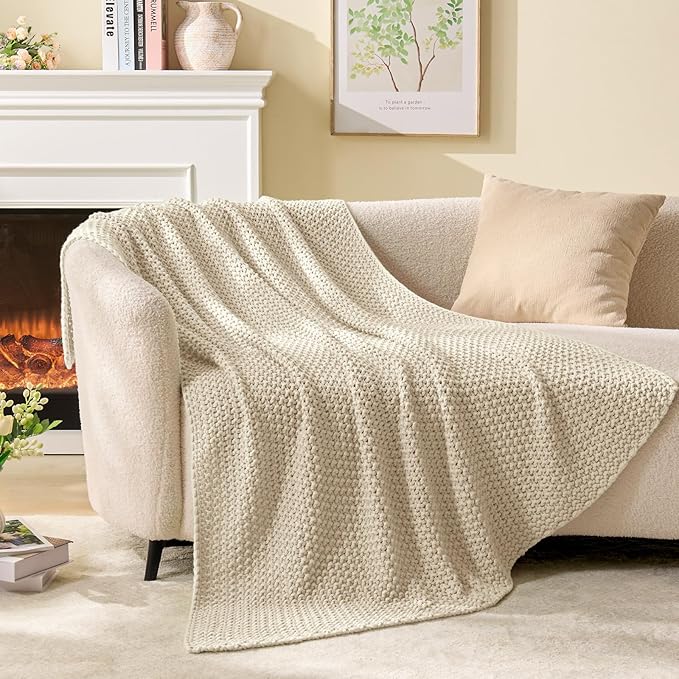 BEDELITE Chunky Cable Knit Throw Blanket, Acrylic Chunky Knitted Blankets, Super Soft Cozy Woven Beige Throw Blanket for Sofa Couch Bed Room Home Decor, Gift for Women, 50"x60"