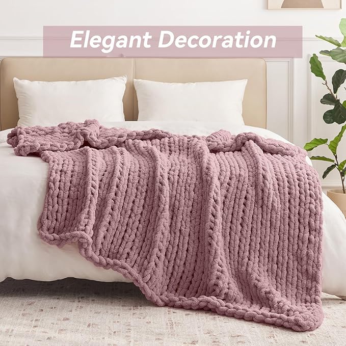 Negwoo Chunky Knit Throw Blanket, 40''*50'' Knitted Throw Chenille Yarn for Bed Couch, Handmade Muted Pink Crochet Big Thick Blanket, Machine Washable Cute Comfy Blanket for Home Decor