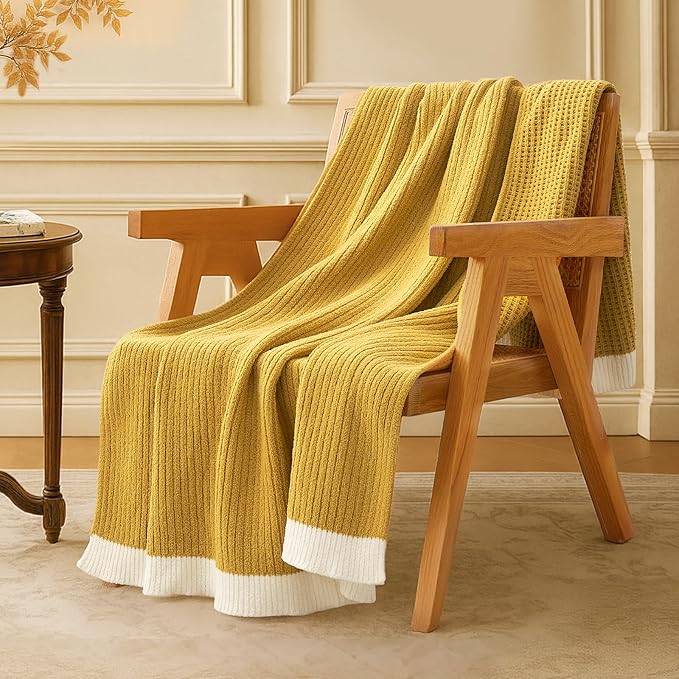 Amélie Home Chenille Throw Blanket, Soft Cozy Waffle Throw for Couch & Sofa, Warm Yet Lightweight, Breathable All-Season Throws for Women Men, Housewarming, Birthdays, 50"x60", Ginger