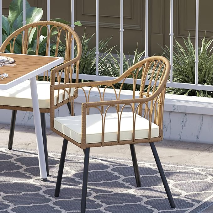 YITAHOME 4 Pieces Rattan Wicker Dinning Chairs, Outdoor Indoor Patio Furniture Set with Cushion and Curved Back All Weather Bistro Chair for Garden Backyard Porch Poolside Restaurant (Beige)