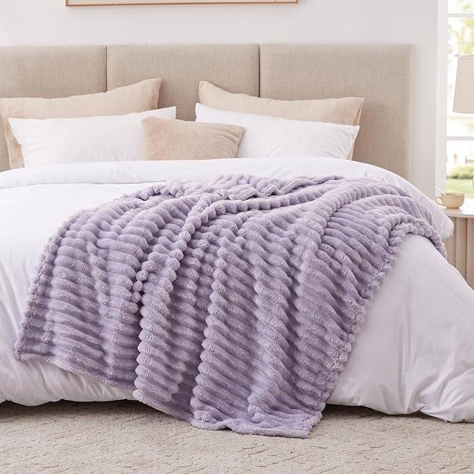 EXQ Home Fleece Throw Blanket for Couch or Bed - 3D Stripe Jacquard Decorative Blankets - Cozy Soft Lightweight Fuzzy Flannel Blanket Suitable for All Seasons(50"??60",Light Purple)