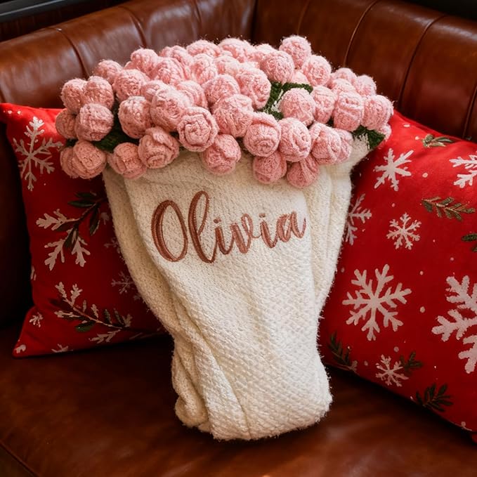 Personalized Handmade Crochet Rose Flower Blanket Bouquet – Custom Name Gift for Mother's Day, Valentine’s Day, Mom or Girlfriend（Pink）