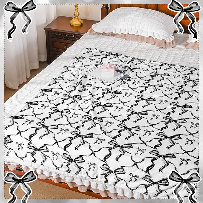 Buryeah Black Bow Throw Blanket Valentine's Day Galentines Day Gifts Preppy Blanket Coquette 50 X60 Flannel Soft Cute Bow Lightweight Aesthetic Room Decor for Women Friends for Sofa Couch Travel Bed