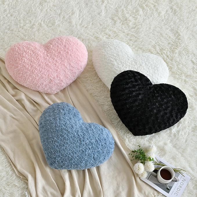 Heart Pillow, Soft Heart Shaped Pillow with Room Decorative Throw Pillows for Bed Couch Chair Sofa, Heart Shaped Cute Throw Pillow Cushion for Bedroom Living Room(Ivory White, Large 19.6" x 15.7")