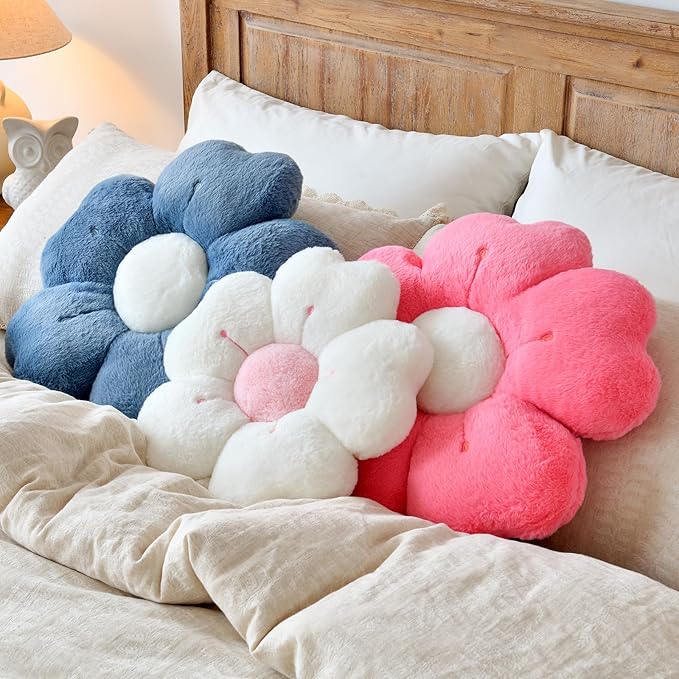 Flower Shaped Pillow, Cute Decorative Throw Pillow with Soft Artificial Rabbit Fur for Couch Bed Chair Floor, Flower Pillows Seating Cushions with Room Décor for Bedroom Living Room (19.6" White)