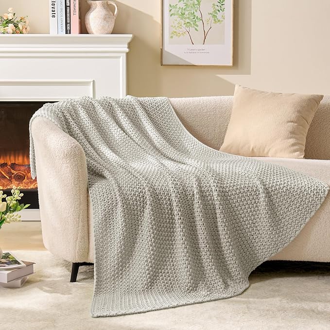 BEDELITE Chunky Cable Knit Throw Blanket, Acrylic Chunky Knitted Blankets, Super Soft Cozy Woven Grey Twin Blanket for Sofa Couch Bed Room Home Decor, Gift for Women, 60"x80"