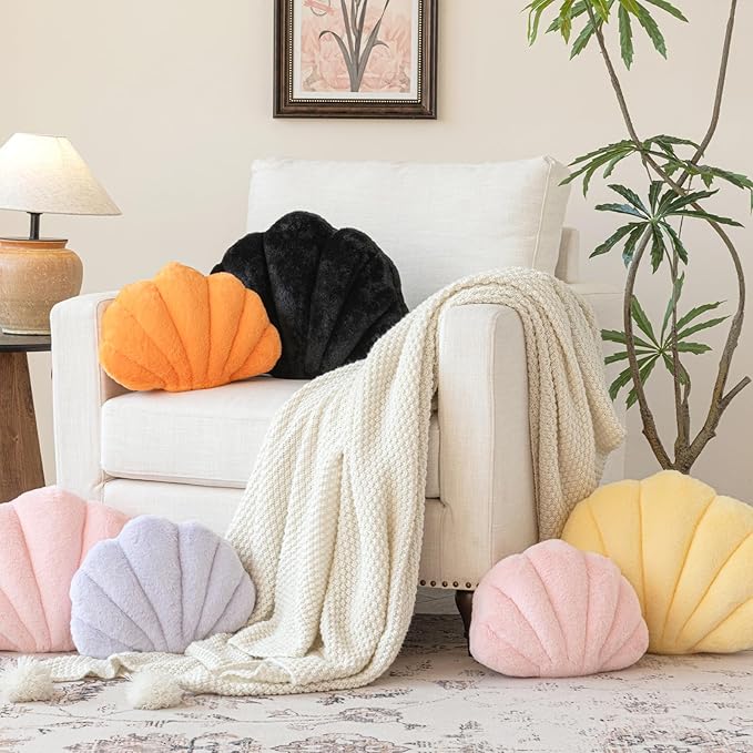 Shell Pillow, Seashell Throw Pillow with Soft Rabbit Plush for Couch Bed, Shell Shaped Decorative Ocean Pillow Stylish Beach Cushion Room Aesthetic Home Decor