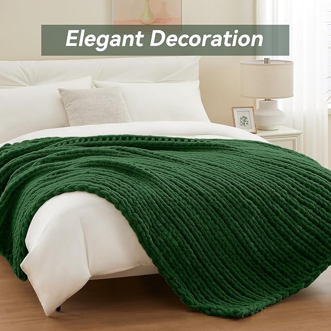 Negwoo Chunky Knit Throw Blanket, 80''*90'' Knitted Throw Chenille Yarn for Bed Couch, Handmade Grass Green Crochet Big Thick Blanket, Machine Washable Cute Comfy Blanket for Home Decor