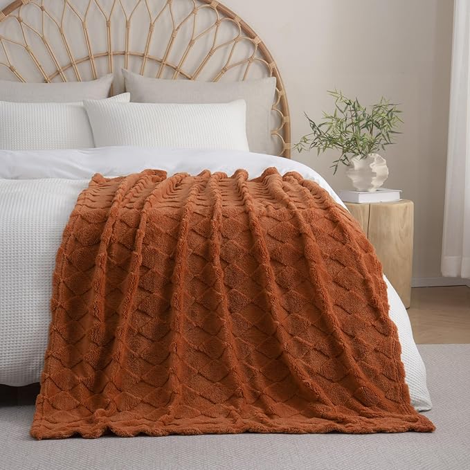 Burnt Orange Throw Blanket for Couch Sofa Bed 50x60 inches,Fleece Blankets Microfiber Flannel with Diamond Checkered Pattern Lightweight Plush Soft Cozy Gifts for Women Mom Girls