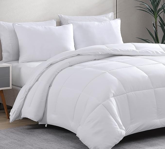 Casa Platino Quilted Bedding Comforter Full Size - Duvet Insert with 8 Tabs - Super Soft, Comfy & Cozy All Season Full Size Comforter - Down Alternative Bed Comforters - 83"x88", White Comforters