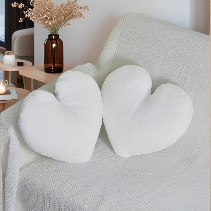 2 Pcs Heart Pillow Decorative Throw Pillows 16-inch Cute Soft Fluffy Heart Shaped Pillows for Bed Couch Sofa Bedroom Living Room Decor Aesthetic (White, 16"x13.78")