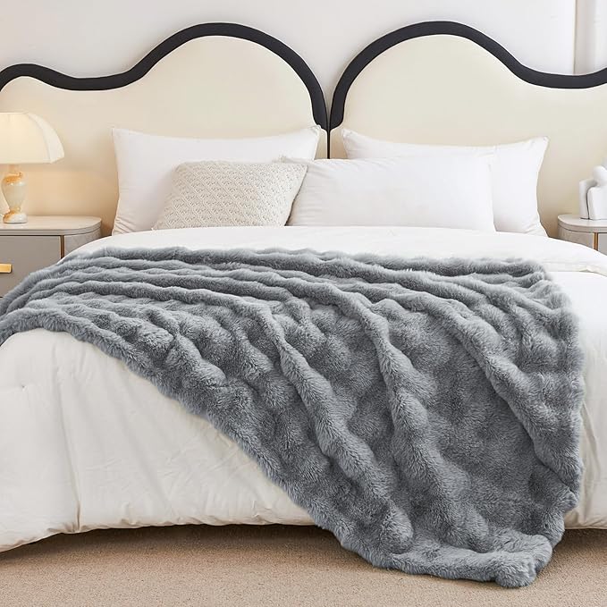 Faux Rabbit Fur Throw Blanket for Couch, Fluffy Warm Plush Thick Bubble Blanket for Bed Sofa Living Room, Soft Cozy Furry Blanket, 50x60 inches, Gray
