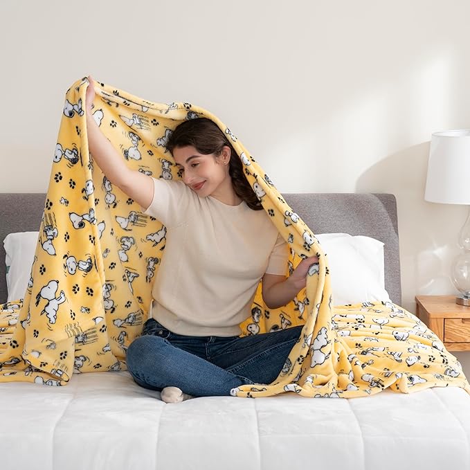 Berkshire Blanket Peanuts® VelvetLoft® Cute Character Snoopy Plush Blanket,Peanuts Poses and Paws Sundress,Full/Queen 90 in x 90 in (Official Peanuts® Product)