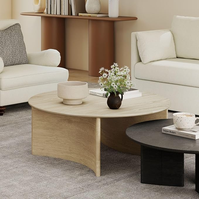31.5″ Round Coffee Table, Natural Wooden Circle Coffee Table with Curved Base, Solid Wood, Ideal for Living Room, Apartment, Compact Place