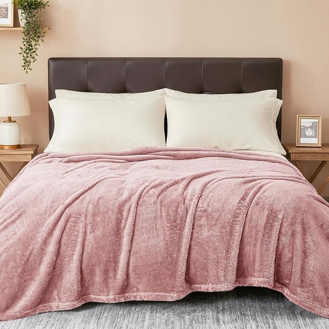 Exclusivo Mezcla Plush Fuzzy Fleece Bed Blanket King Size, Super Soft, Fluffy and Warm Blankets for Couch, Bed, All Season (Dusty Pink, 90x104 inches)