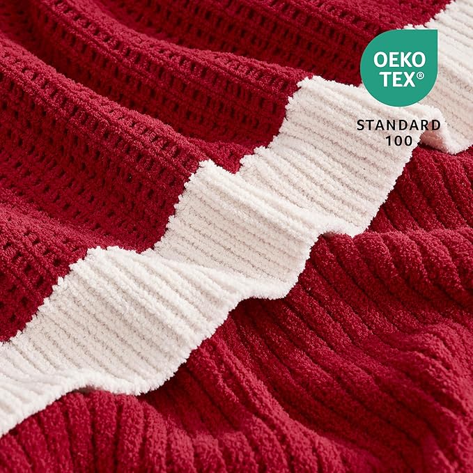 Amélie Home Chenille Throw Blanket, Soft Cozy Waffle Throw for Couch & Sofa, Warm Yet Lightweight, Breathable All-Season Throws for Women Men, Housewarming, Birthdays, 50"x60", Red