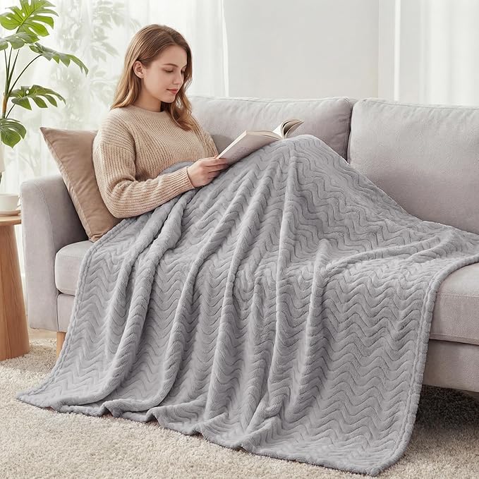 Exclusivo Mezcla King Blanket for Bed, Cozy Lightweight Fleece Blankets for All Season, Decorative Giftable Fuzzy Plush Wave Textured Suitable for Women, Men, Light Grey, 90x104 Inches