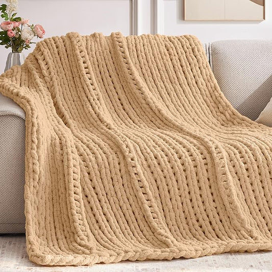 Negwoo Chunky Knit Throw Blanket, 50''*60'' Knitted Throw Chenille Yarn for Bed Couch, Handmade Beige Crochet Big Thick Blanket, Machine Washable Cute Comfy Blanket for Home Decor