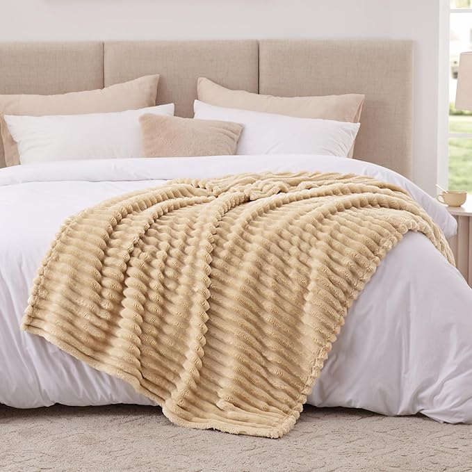 EXQ Home Fleece Throw Blanket for Couch or Bed - 3D Stripe Jacquard Decorative Blankets - Cozy Soft Lightweight Fuzzy Flannel Blanket Suitable for All Seasons(50"??60",Camel)