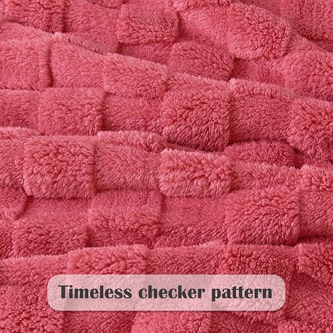 NEWCOSPLAY Super Soft Twin Blanket Coral Pink Premium Silky Flannel Fleece 3D Checkered Lightweight Bed Blanket All Season Use (Coral Pink Checkered, Twin(60"x80"))