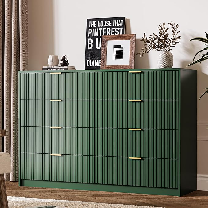 MAISONARIA 3-Piece Dresser Bedroom Set, 8 Drawer Dresser & 3 Drawer Nightstands with Gold Handles, Fluted Wood Chest of Drawers for Bedroom, Living Room, Entryway, Green