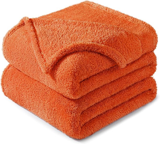 Exclusivo Mezcla King Size Blanket for Bed, Super Soft Velvet Plush Fleece Blankets, Fuzzy Cozy and Warm for Winter, 90x104 Inches, Burnt Orange