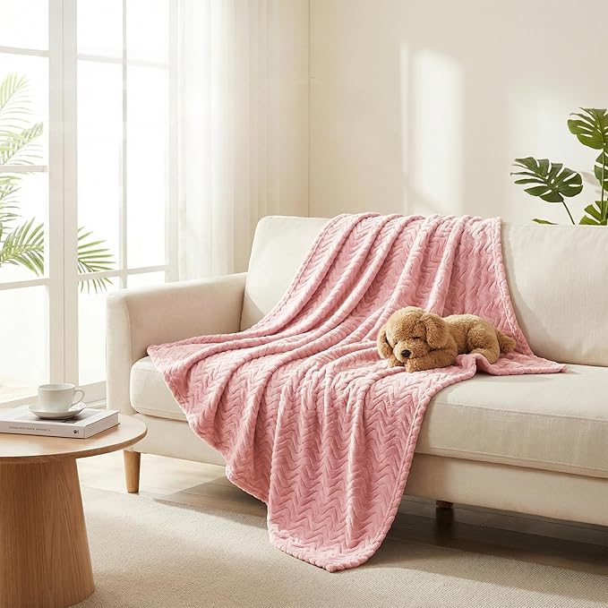 Exclusivo Mezcla Queen Blanket for Bed, Cozy Lightweight Fleece Blankets for All Season, Decorative Giftable Fuzzy Plush Wave Textured Suitable for Women, Men, Pink, 90x90 Inches