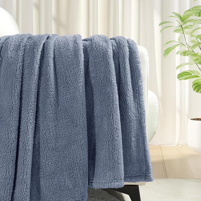 Exclusivo Mezcla King Size Blanket for Bed, Super Soft Velvet Plush Fleece Blankets, Fuzzy Cozy and Warm for Winter, 90x104 Inches, Stone Blue