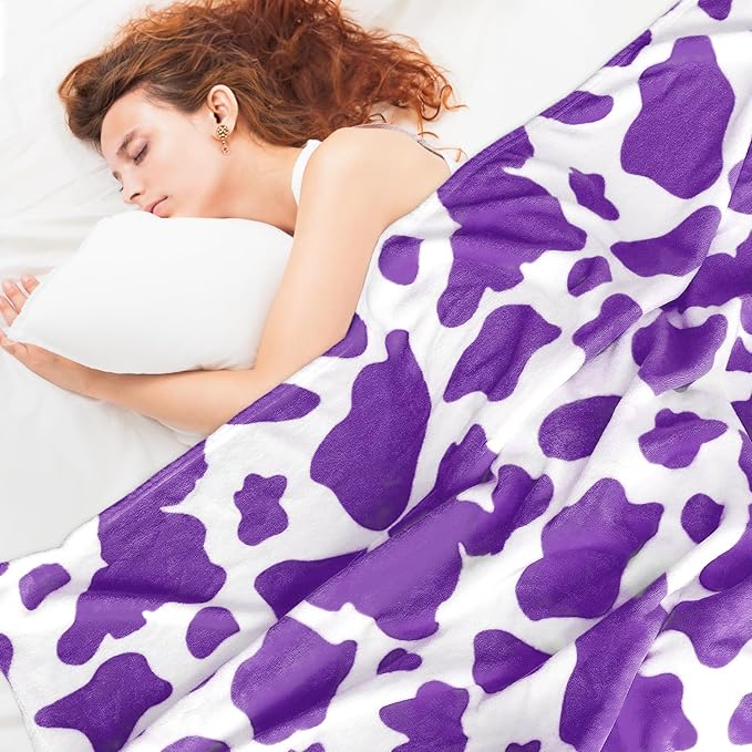 HSEEC Purple Blanket Queen Size Bed Soft Throw Blankets for Couch, Lightweight Fuzzy Fleece Lavender Throw for All Seasons - Purple Cow Gifts, Cute Bedroom Decor for Women Girls 90" x 90"
