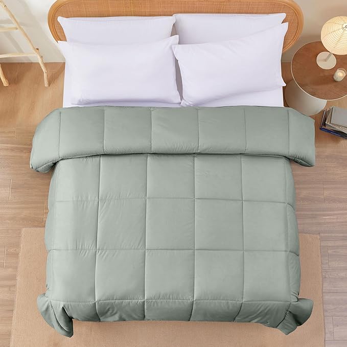 Modern Threads Down Alternative Reversible Comforter White/Gray Queen