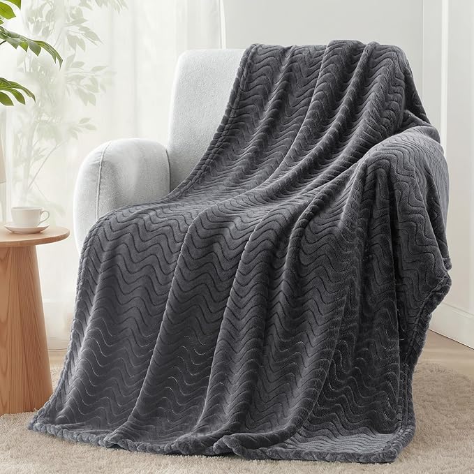 Exclusivo Mezcla Fleece Throw Blanket for Couch, Cozy Lightweight Blankets for All Season, Decorative Giftable Fuzzy Plush Wave Textured Throws for Women, Men, Dark Grey, 50x70 Inches