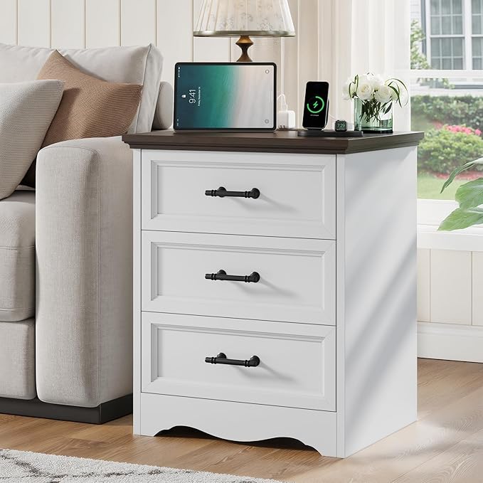 Bedroom Set, 3 Pieces Bedroom Furniture Set, Wood 7 Drawer Dresser and 3 Drawers Nightstands with Charging Station, Farmhouse Storage Organizer Cabinet for Bedroom, White