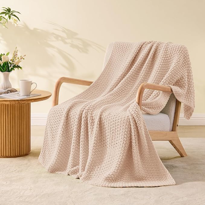 BEDELITE Chunky Cable Knit Throw Blanket, Acrylic Chunky Knitted Blankets, Super Soft Cozy Woven Pink Twin Blanket for Sofa Couch Bed Room Home Decor, Gift for Women, 60"x80"
