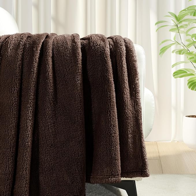 Exclusivo Mezcla King Size Blanket for Bed, Super Soft Velvet Plush Fleece Blankets, Fuzzy Cozy and Warm for Winter, 90x104 Inches, Coffee