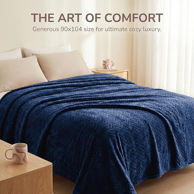 Exclusivo Mezcla Queen Blanket for Bed, Cozy Lightweight Fleece Blankets for All Season, Decorative Giftable Fuzzy Plush Wave Textured Suitable for Women, Men, Navy Blue, 90x90 Inches