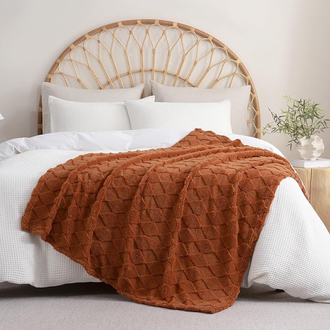 Burnt Orange Throw Blanket for Couch Sofa Bed 50x60 inches,Fleece Blankets Microfiber Flannel with Diamond Checkered Pattern Lightweight Plush Soft Cozy Gifts for Women Mom Girls