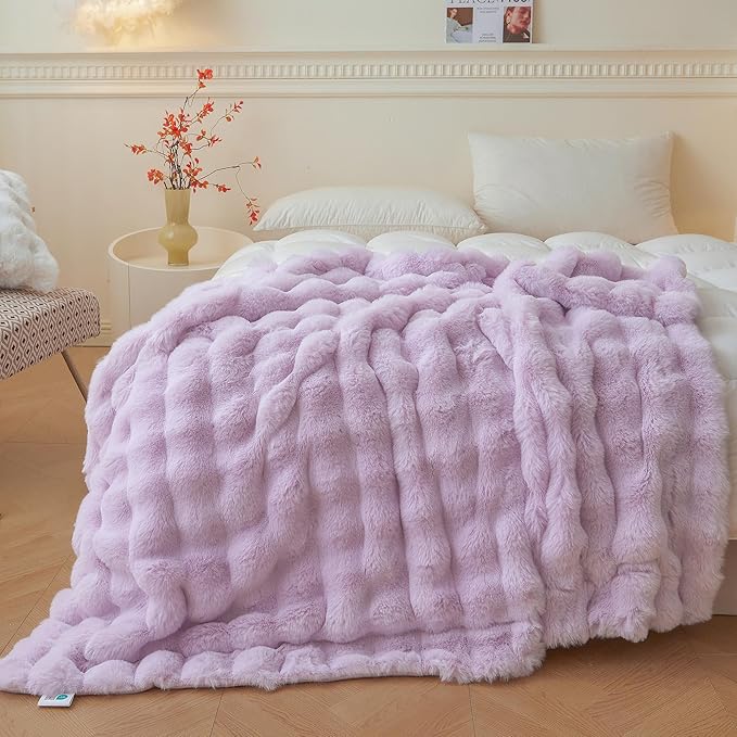 LIFEREVO Fluffy Faux Rabbit Fur Bubble Blanket, Plush Shaggy Throw for Couch Sofa, Cozy Furry Light Purple Bed Blanket Adult Kids Girls, Aesthetic Fuzzy Throw for Bedroom Living Room, 60x90, Lavender