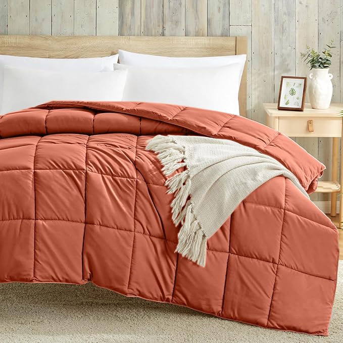 Homelike Moment Comforters Queen Size - Orange Duvet Insert Down Alternative Bed Queen Comforter, Lightweight Bedding Comforter Full Size Quilted Soft All Season Burnt Orange