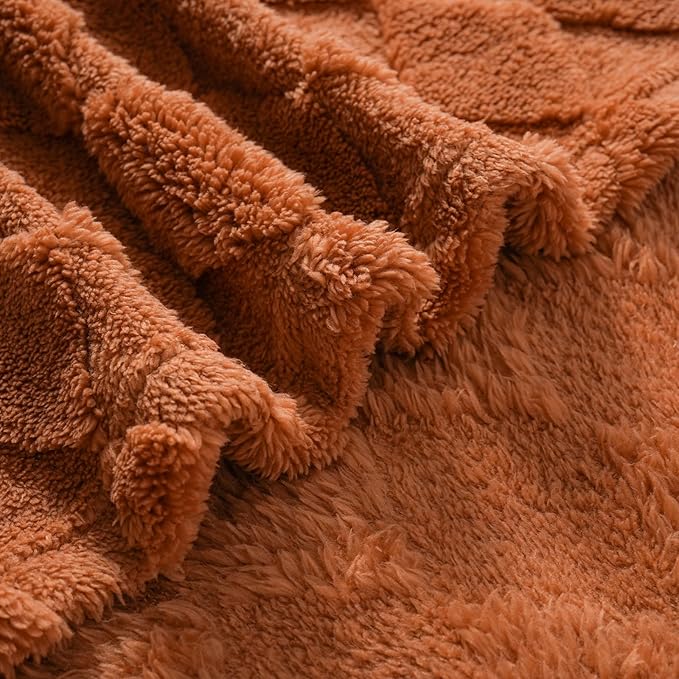 Burnt Orange Throw Blanket for Couch Sofa Bed 60x80 inches,Fleece Blankets Microfiber Flannel with Diamond Checkered Pattern Lightweight Plush Soft Cozy Gifts for Women Mom Girls