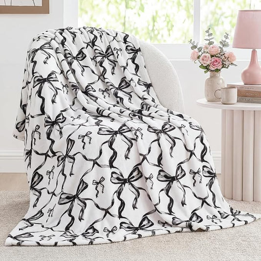 Buryeah Black Bow Throw Blanket Valentine's Day Galentines Day Gifts Preppy Blanket Coquette 50 X60 Flannel Soft Cute Bow Lightweight Aesthetic Room Decor for Women Friends for Sofa Couch Travel Bed
