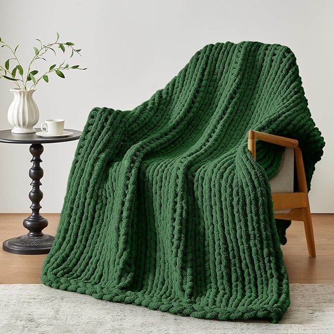 Negwoo Chunky Knit Throw Blanket, 80''*90'' Knitted Throw Chenille Yarn for Bed Couch, Handmade Grass Green Crochet Big Thick Blanket, Machine Washable Cute Comfy Blanket for Home Decor