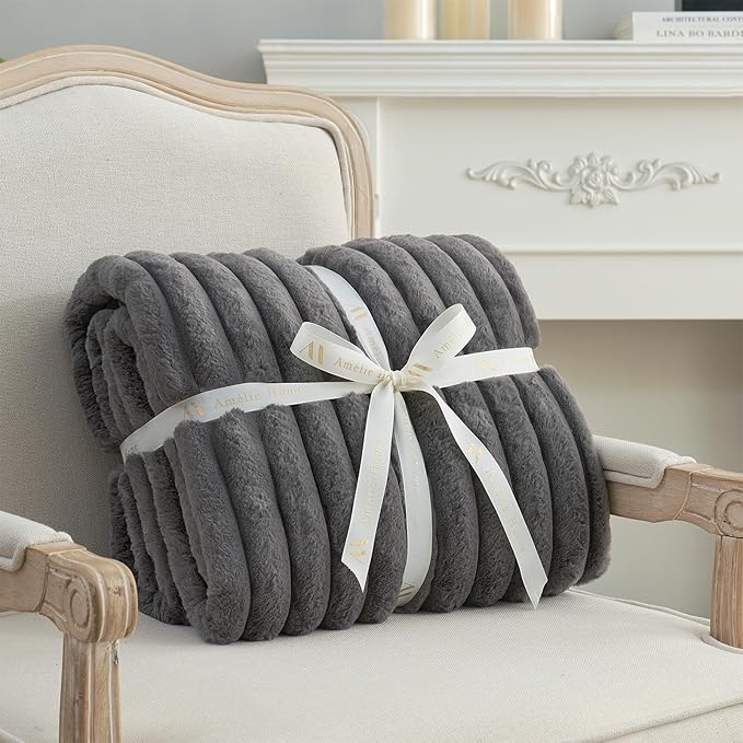 Amélie Home Faux Fur Throw Blanket for Couch, Cozy Fuzzy Fluffy Fur Luxurious Soft Striped Plush Gift Blankets for Family Sofa Chair Bedroom, 55"x70", Charcoal Grey