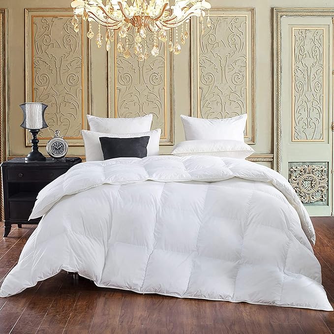 600-Thread-Count Egyptian Cotton Siberian Goose Down Comforter, 50 oz. Fill Weight, Solid White (Twin Size)