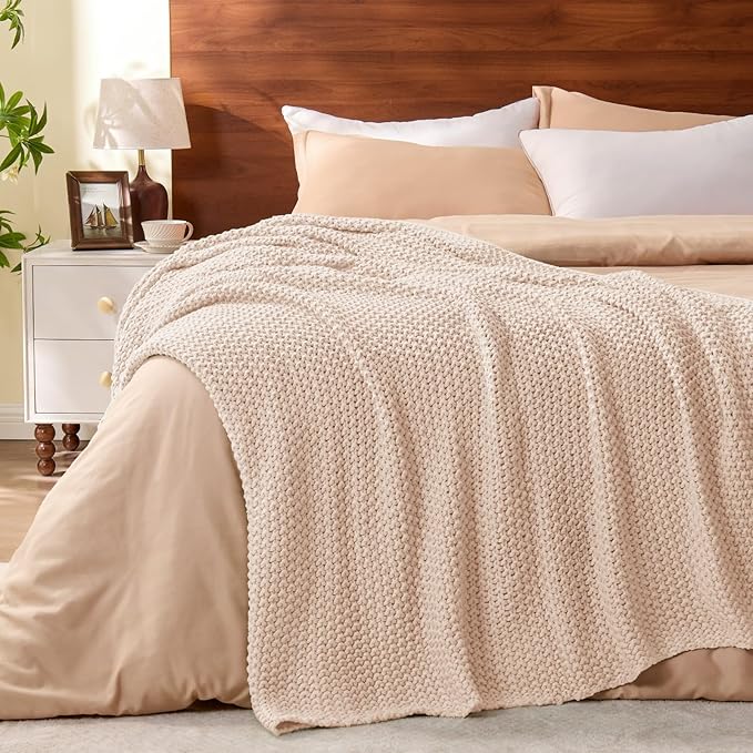 BEDELITE Chunky Cable Knit Throw Blanket, Acrylic Chunky Knitted Blankets, Super Soft Cozy Woven Pink Twin Blanket for Sofa Couch Bed Room Home Decor, Gift for Women, 60"x80"