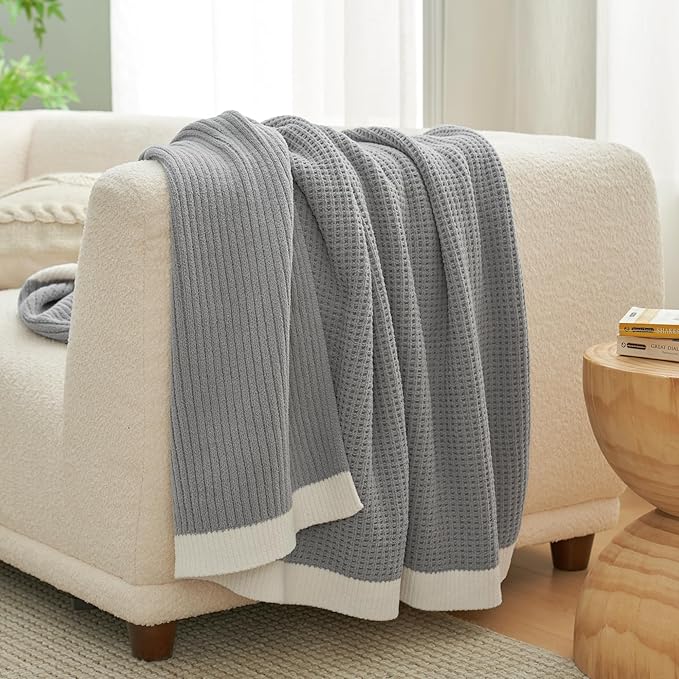 Amélie Home Chenille Throw Blanket, Soft Cozy Waffle Throw for Couch & Sofa, Warm Yet Lightweight, Breathable All-Season Throws for Women Men, Housewarming, Birthdays, 50"x60", Grey