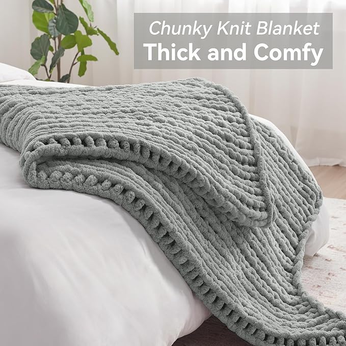Negwoo Chunky Knit Throw Blanket, 80''*90'' Knitted Throw Chenille Yarn for Bed Couch, Handmade Light Grey Crochet Big Thick Blanket, Machine Washable Cute Comfy Blanket for Home Decor
