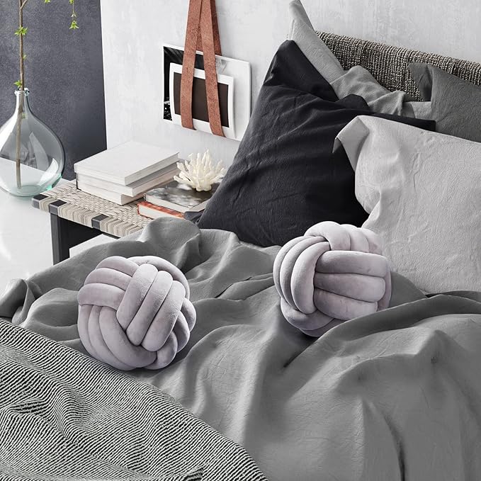 Namalu 2 Pieces Knot Ball Pillows Round Plush Aesthetic Cushion Pillows Soft Stress Relieving Cute Decorative Knotted Pillows for Kids Bed Sofa Bedroom Decor (Gray, 7.87 Inches)